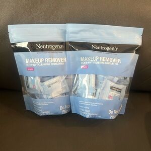 Neutrogena Ultra-Soft Makeup Remover Towelettes